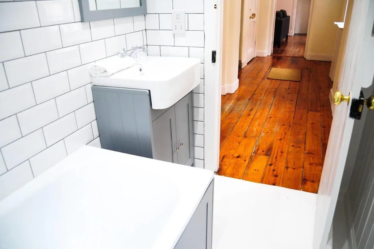 Beautiful Bohemian 2Br Flat In The Cowgate Apartment Edinburgh